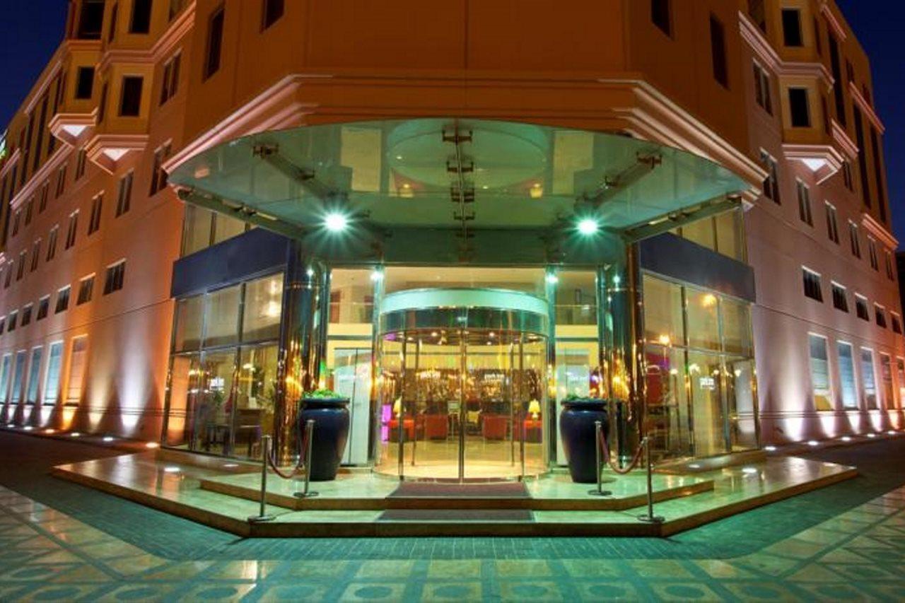 Park Inn By Radisson Al Khobar Exterior foto